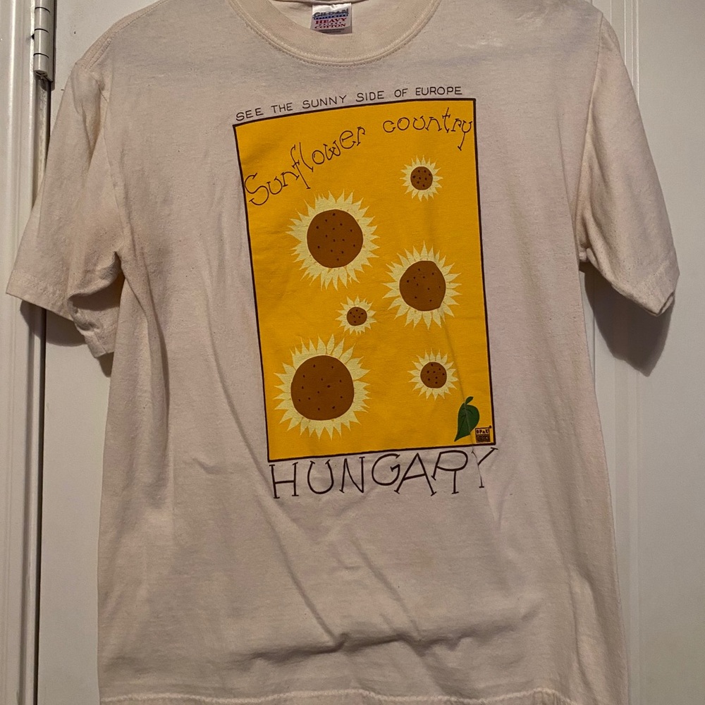 *SOLD*- See the Sunny Side of Hungary🌞🌻